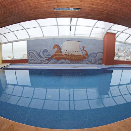 Madisson Hotel Dżunija Zewnętrze zdjęcie