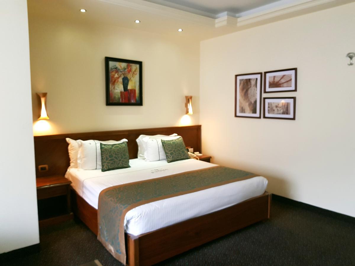 Madisson Hotel Dżunija Zewnętrze zdjęcie