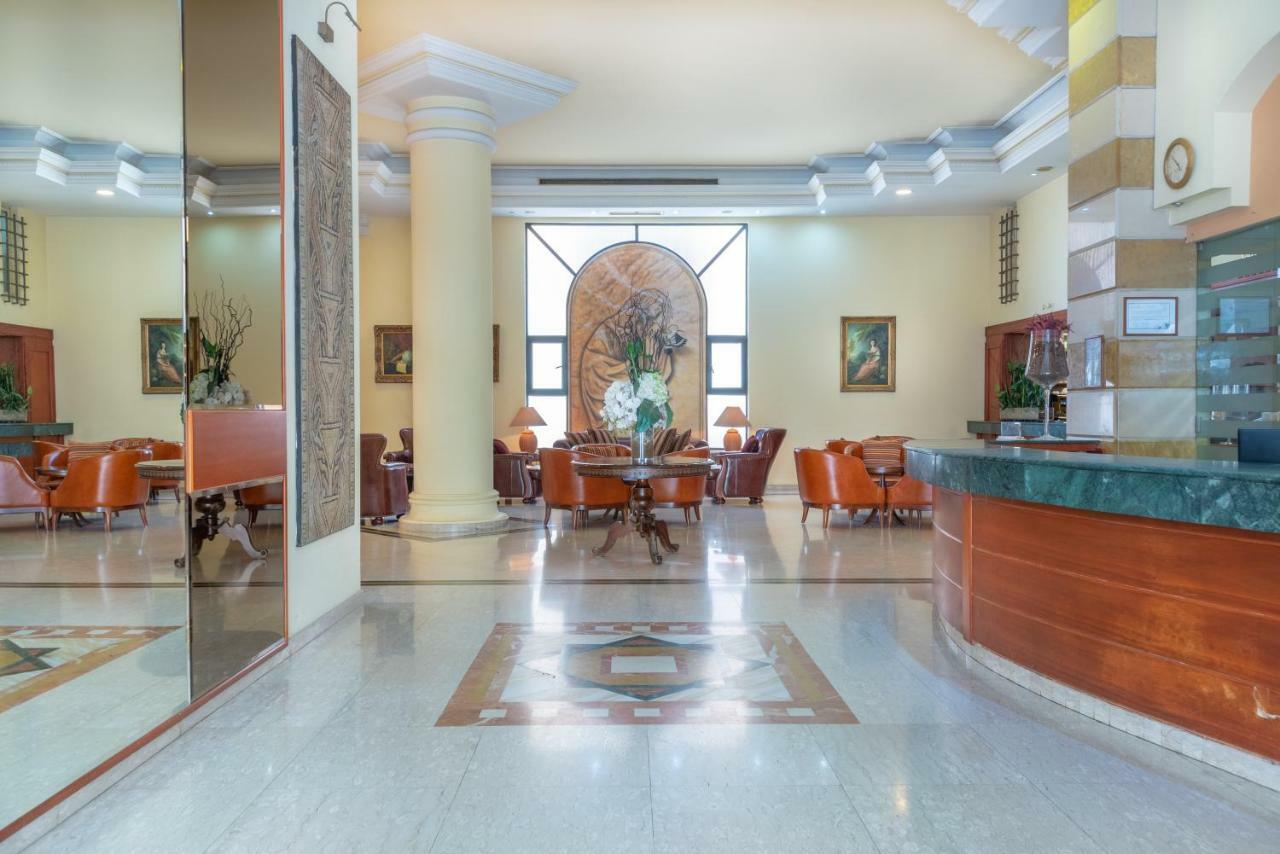 Madisson Hotel Dżunija Zewnętrze zdjęcie